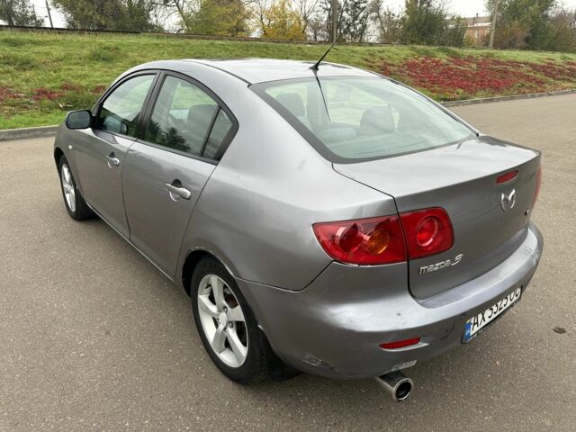 Сірий Мазда 3, об'ємом двигуна 2 л та пробігом 300 тис. км за 2999 $, фото 3 на Automoto.ua