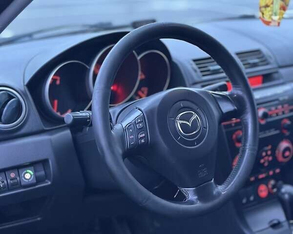 Серый Мазда 3, объемом двигателя 1.6 л и пробегом 337 тыс. км за 4399 $, фото 16 на Automoto.ua