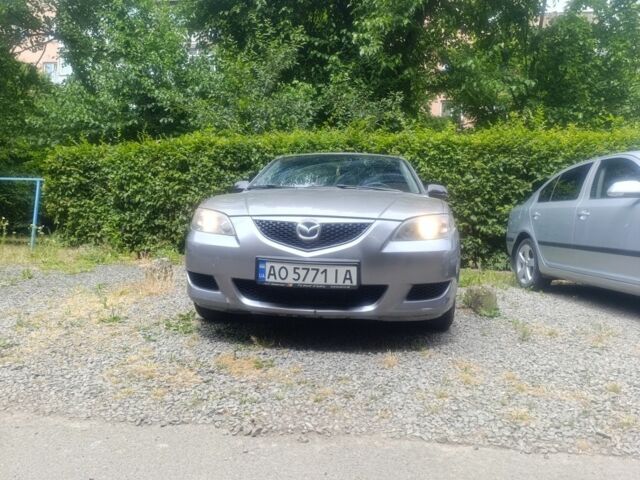 Сірий Мазда 3, об'ємом двигуна 1.6 л та пробігом 300 тис. км за 3000 $, фото 1 на Automoto.ua