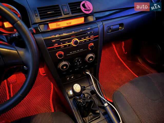 Серый Мазда 3, объемом двигателя 1.6 л и пробегом 238 тыс. км за 3600 $, фото 25 на Automoto.ua