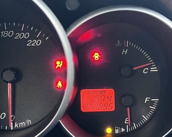 Серый Мазда 3, объемом двигателя 2 л и пробегом 268 тыс. км за 3650 $, фото 7 на Automoto.ua