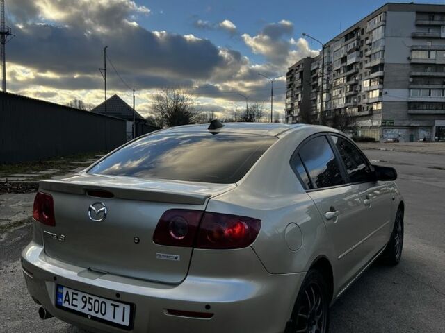 Серый Мазда 3, объемом двигателя 1.6 л и пробегом 307 тыс. км за 4700 $, фото 3 на Automoto.ua