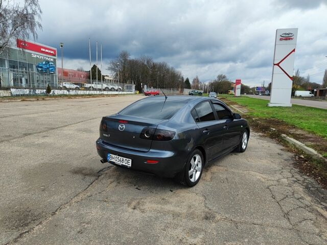 Серый Мазда 3, объемом двигателя 1.6 л и пробегом 250 тыс. км за 4000 $, фото 2 на Automoto.ua
