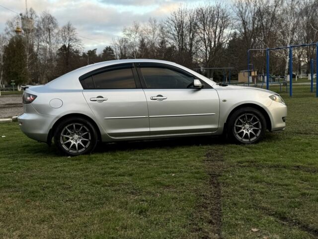 Серый Мазда 3, объемом двигателя 1.6 л и пробегом 300 тыс. км за 5400 $, фото 12 на Automoto.ua