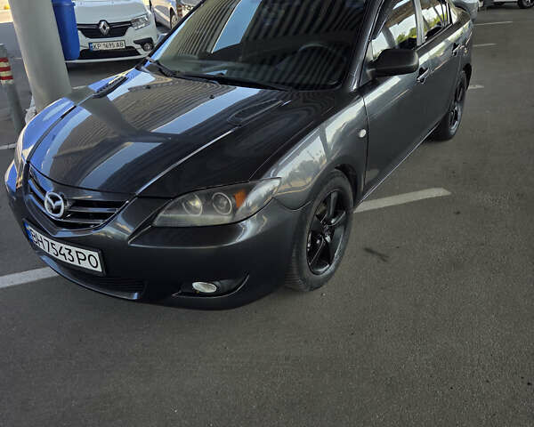 Серый Мазда 3, объемом двигателя 1.6 л и пробегом 177 тыс. км за 5200 $, фото 1 на Automoto.ua