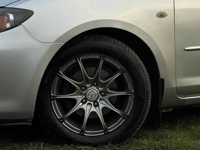 Серый Мазда 3, объемом двигателя 1.6 л и пробегом 300 тыс. км за 5400 $, фото 5 на Automoto.ua