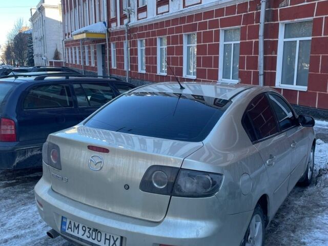 Серый Мазда 3, объемом двигателя 1.6 л и пробегом 300 тыс. км за 3200 $, фото 1 на Automoto.ua