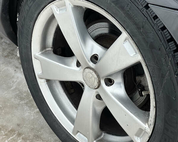 Серый Мазда 3, объемом двигателя 1.6 л и пробегом 245 тыс. км за 4700 $, фото 16 на Automoto.ua