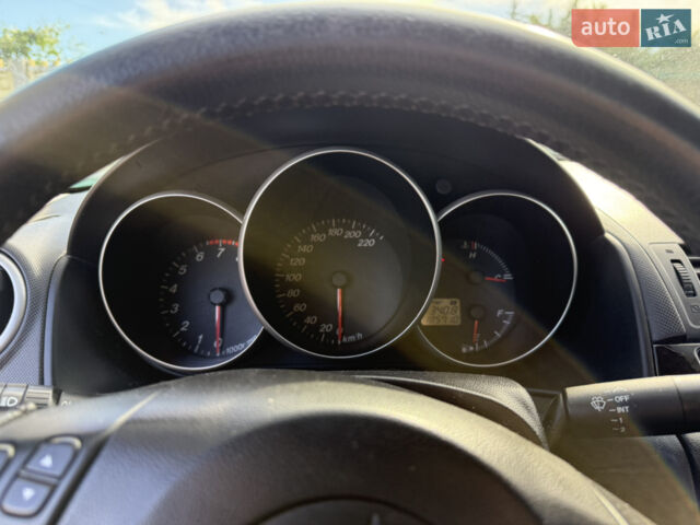 Сірий Мазда 3, об'ємом двигуна 1.6 л та пробігом 185 тис. км за 4000 $, фото 9 на Automoto.ua