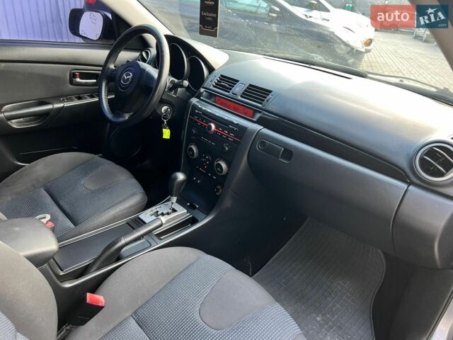 Серый Мазда 3, объемом двигателя 1.6 л и пробегом 260 тыс. км за 5300 $, фото 9 на Automoto.ua