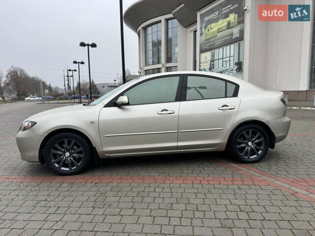 Серый Мазда 3, объемом двигателя 1.6 л и пробегом 165 тыс. км за 5000 $, фото 2 на Automoto.ua