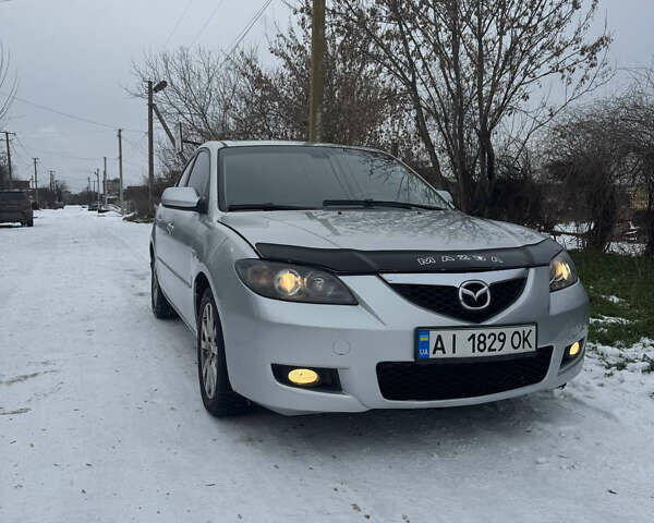 Сірий Мазда 3, об'ємом двигуна 1.6 л та пробігом 251 тис. км за 4100 $, фото 8 на Automoto.ua