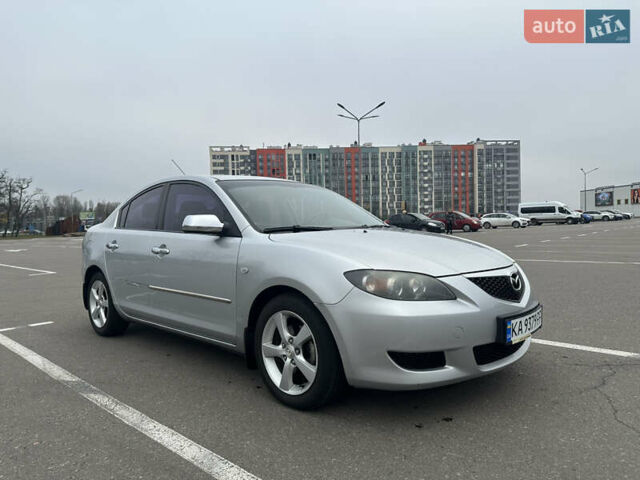 Серый Мазда 3, объемом двигателя 1.6 л и пробегом 127 тыс. км за 4900 $, фото 2 на Automoto.ua