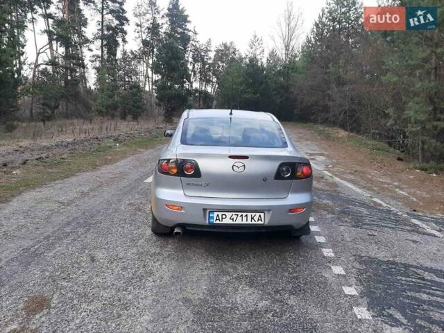 Мазда 3 2006 в Черкассах на Automoto.ua Серый Мазда 3, объемом двигателя 1.6 л и пробегом 296 тыс. км за 4700 $, фото 3 на Automoto.ua