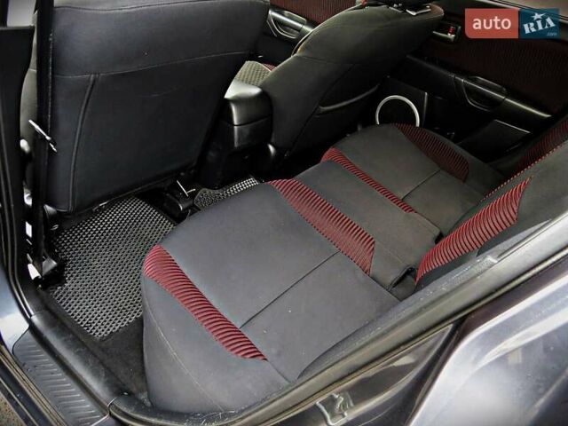 Сірий Мазда 3, об'ємом двигуна 2 л та пробігом 178 тис. км за 5200 $, фото 14 на Automoto.ua