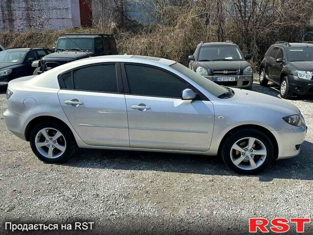 Серый Мазда 3, объемом двигателя 1.6 л и пробегом 186 тыс. км за 6500 $, фото 2 на Automoto.ua
