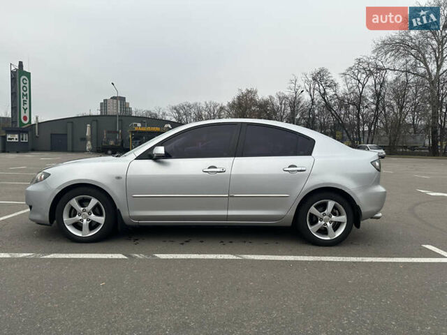 Серый Мазда 3, объемом двигателя 1.6 л и пробегом 127 тыс. км за 4900 $, фото 7 на Automoto.ua