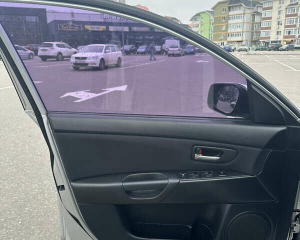 Серый Мазда 3, объемом двигателя 1.6 л и пробегом 127 тыс. км за 4900 $, фото 8 на Automoto.ua