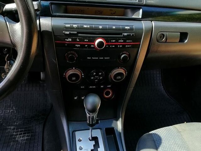 Серый Мазда 3, объемом двигателя 1.6 л и пробегом 188 тыс. км за 4980 $, фото 7 на Automoto.ua