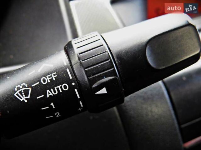 Сірий Мазда 3, об'ємом двигуна 2 л та пробігом 178 тис. км за 5200 $, фото 8 на Automoto.ua