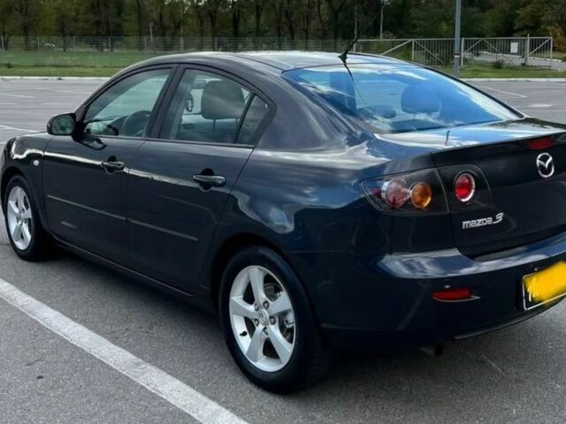 Серый Мазда 3, объемом двигателя 0 л и пробегом 213 тыс. км за 5700 $, фото 1 на Automoto.ua