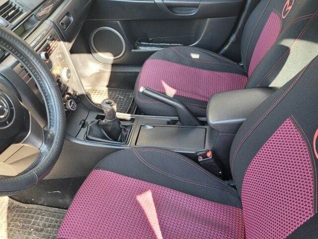 Сірий Мазда 3, об'ємом двигуна 1.6 л та пробігом 190 тис. км за 4700 $, фото 2 на Automoto.ua