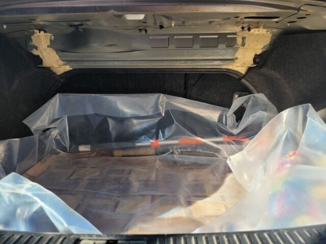 Сірий Мазда 3, об'ємом двигуна 1.6 л та пробігом 190 тис. км за 4700 $, фото 6 на Automoto.ua