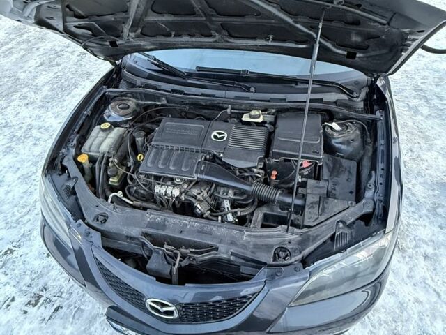 Сірий Мазда 3, об'ємом двигуна 1.6 л та пробігом 279 тис. км за 5000 $, фото 4 на Automoto.ua