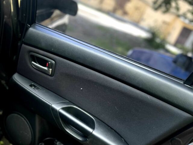 Сірий Мазда 3, об'ємом двигуна 1.6 л та пробігом 190 тис. км за 2500 $, фото 21 на Automoto.ua