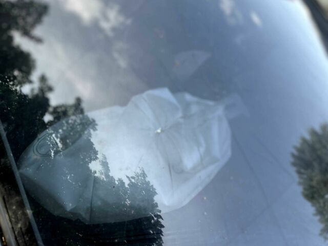 Сірий Мазда 3, об'ємом двигуна 1.6 л та пробігом 190 тис. км за 2500 $, фото 14 на Automoto.ua