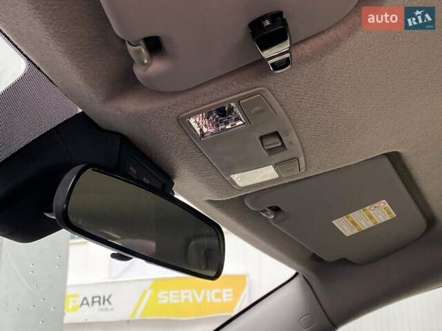 Сірий Мазда 3, об'ємом двигуна 2 л та пробігом 129 тис. км за 4699 $, фото 27 на Automoto.ua