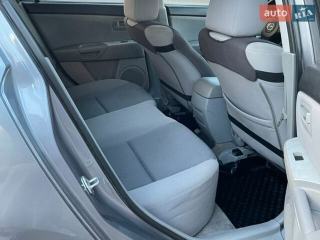 Сірий Мазда 3, об'ємом двигуна 1.6 л та пробігом 173 тис. км за 4800 $, фото 20 на Automoto.ua