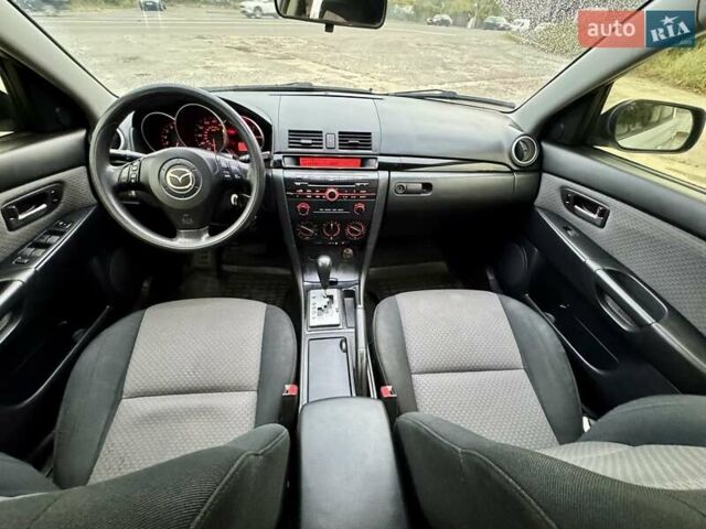 Серый Мазда 3, объемом двигателя 2 л и пробегом 214 тыс. км за 4450 $, фото 9 на Automoto.ua