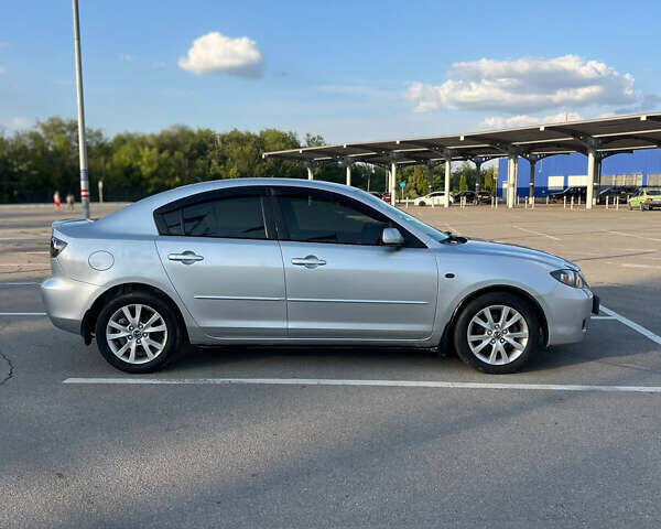 Серый Мазда 3, объемом двигателя 1.6 л и пробегом 194 тыс. км за 5500 $, фото 5 на Automoto.ua