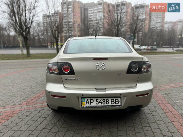 Серый Мазда 3, объемом двигателя 1.6 л и пробегом 165 тыс. км за 5000 $, фото 4 на Automoto.ua