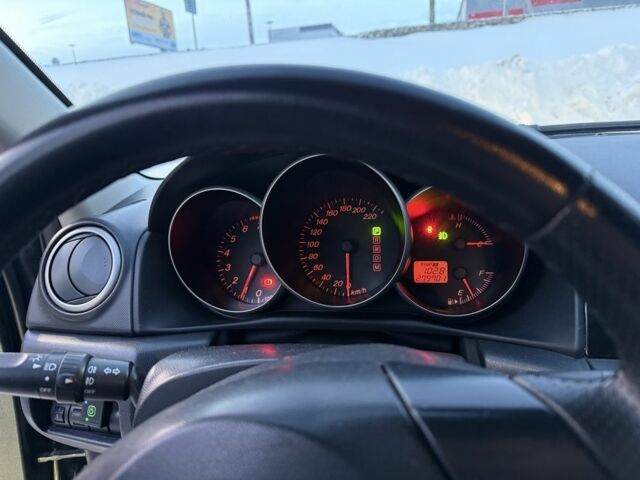 Сірий Мазда 3, об'ємом двигуна 1.6 л та пробігом 279 тис. км за 5000 $, фото 6 на Automoto.ua