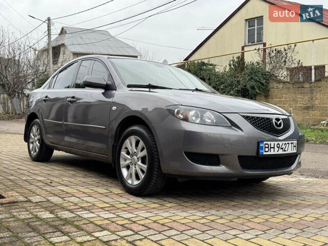 Серый Мазда 3, объемом двигателя 1.6 л и пробегом 178 тыс. км за 5800 $, фото 18 на Automoto.ua