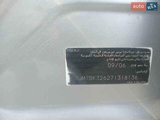 Серый Мазда 3, объемом двигателя 1.6 л и пробегом 300 тыс. км за 3950 $, фото 1 на Automoto.ua