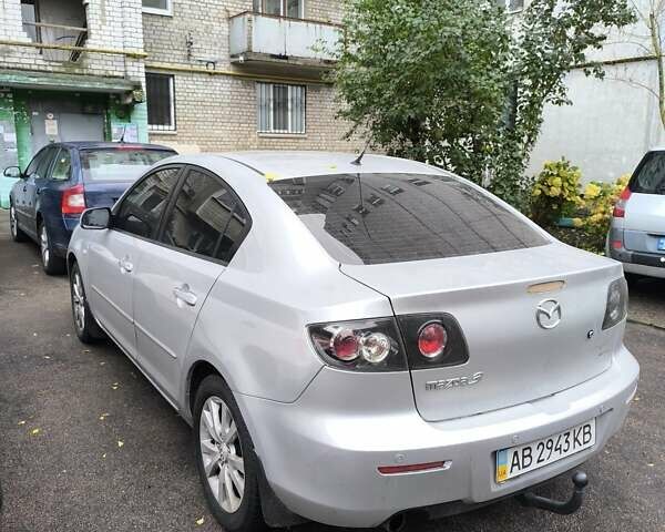 Сірий Мазда 3, об'ємом двигуна 2 л та пробігом 350 тис. км за 4900 $, фото 5 на Automoto.ua
