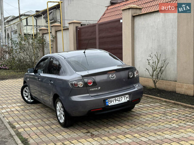 Серый Мазда 3, объемом двигателя 1.6 л и пробегом 178 тыс. км за 5800 $, фото 11 на Automoto.ua