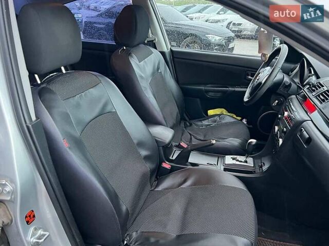 Серый Мазда 3, объемом двигателя 1.6 л и пробегом 305 тыс. км за 5940 $, фото 33 на Automoto.ua