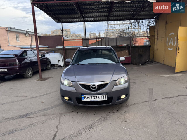 Серый Мазда 3, объемом двигателя 2 л и пробегом 227 тыс. км за 5400 $, фото 9 на Automoto.ua