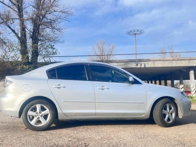 Сірий Мазда 3, об'ємом двигуна 1.6 л та пробігом 203 тис. км за 5300 $, фото 10 на Automoto.ua