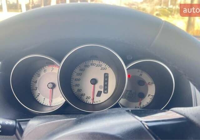 Сірий Мазда 3, об'ємом двигуна 1.6 л та пробігом 203 тис. км за 5300 $, фото 1 на Automoto.ua