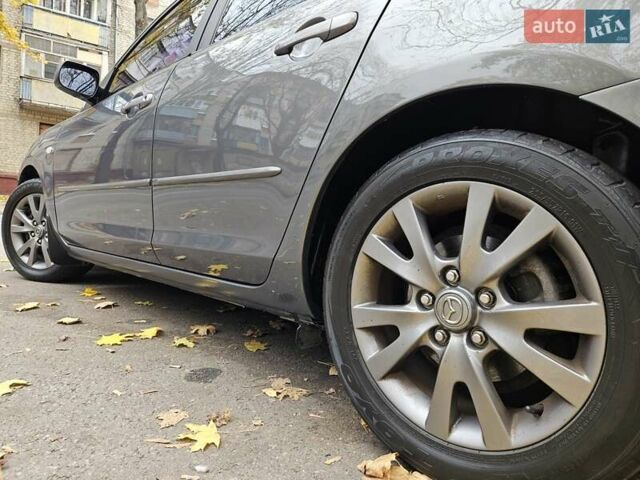 Мазда 3 2007 в Харькове на Automoto.ua Серый Мазда 3, объемом двигателя 1.6 л и пробегом 279 тыс. км за 4999 $, фото 25 на Automoto.ua