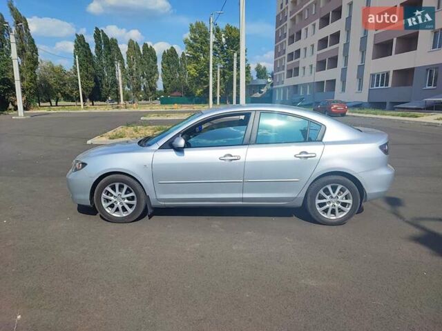 Сірий Мазда 3, об'ємом двигуна 1.6 л та пробігом 180 тис. км за 3750 $, фото 4 на Automoto.ua
