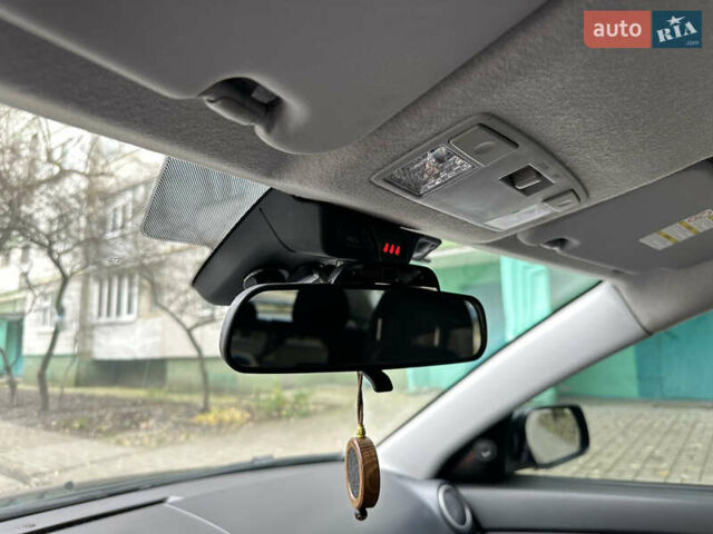 Сірий Мазда 3, об'ємом двигуна 2 л та пробігом 189 тис. км за 4750 $, фото 30 на Automoto.ua