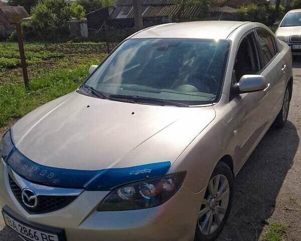 Серый Мазда 3, объемом двигателя 1.6 л и пробегом 186 тыс. км за 5000 $, фото 3 на Automoto.ua