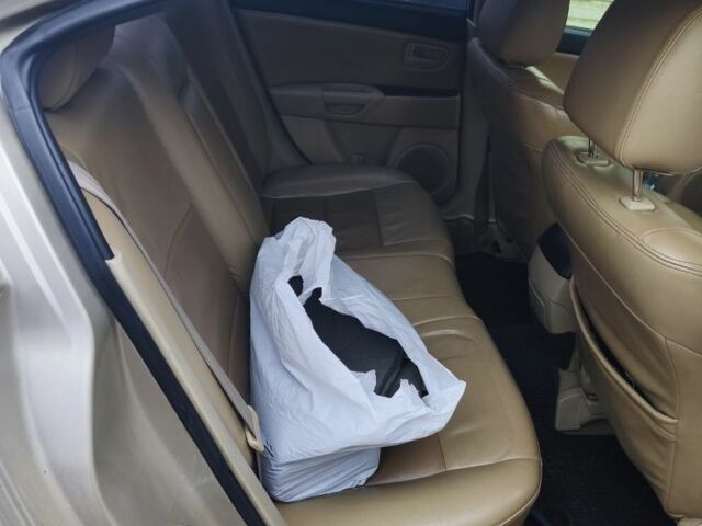 Сірий Мазда 3, об'ємом двигуна 1.6 л та пробігом 190 тис. км за 3800 $, фото 2 на Automoto.ua