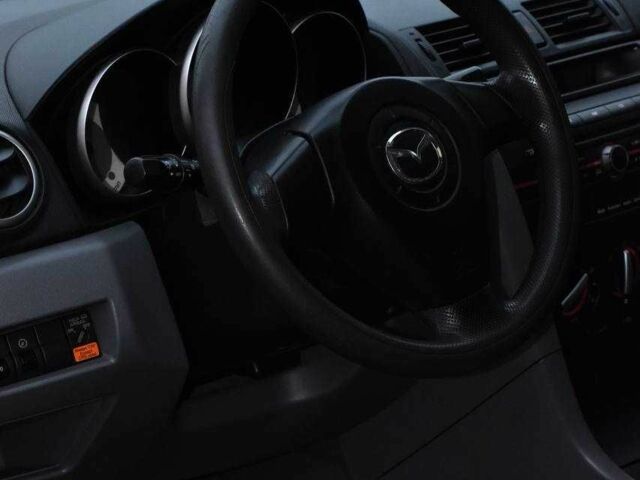 Серый Мазда 3, объемом двигателя 1.6 л и пробегом 180 тыс. км за 3850 $, фото 8 на Automoto.ua